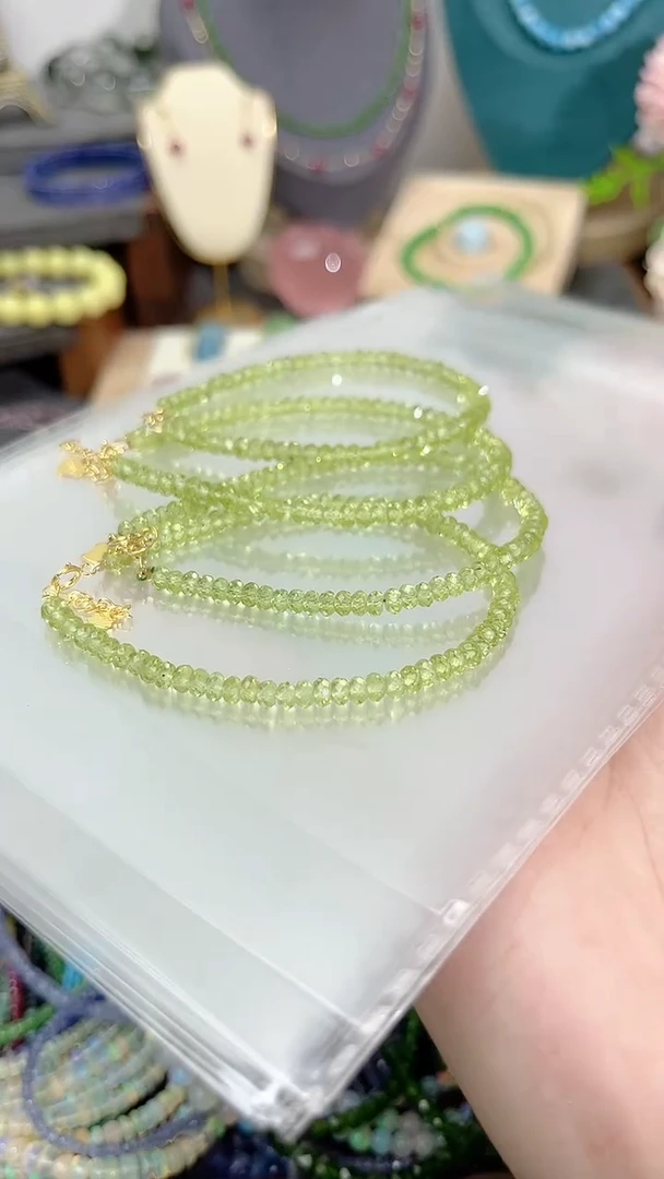 【闪购商品】橄榄石手链银S925镶嵌刻99