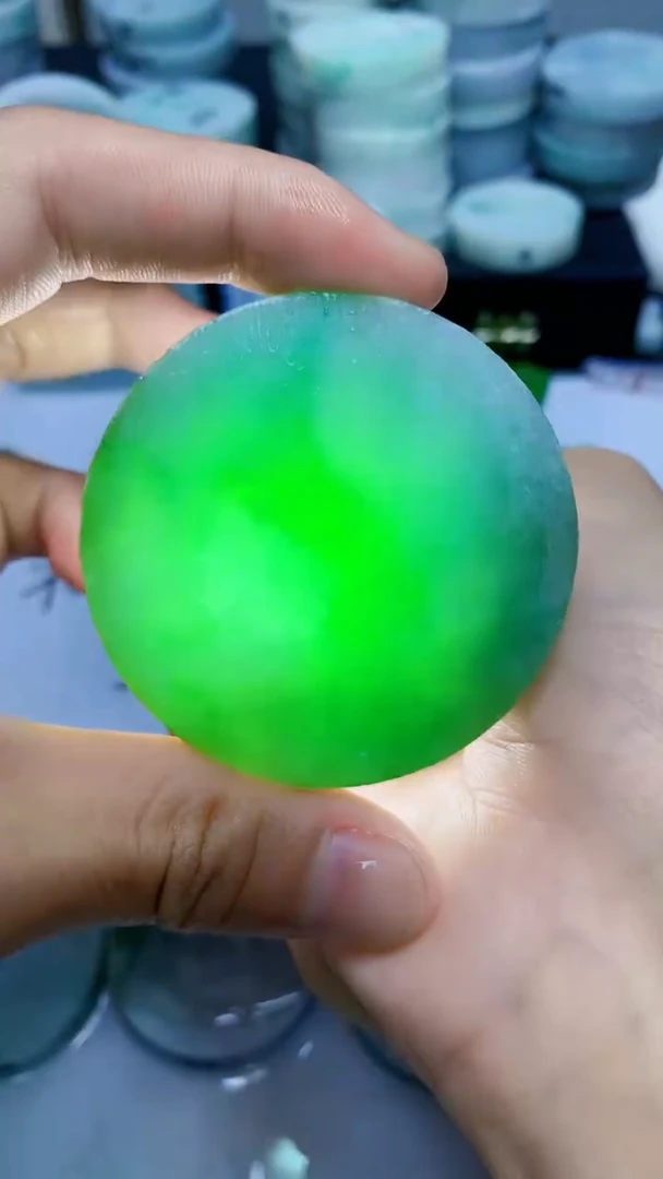 翡翠裸石缅甸天然翡翠A货927