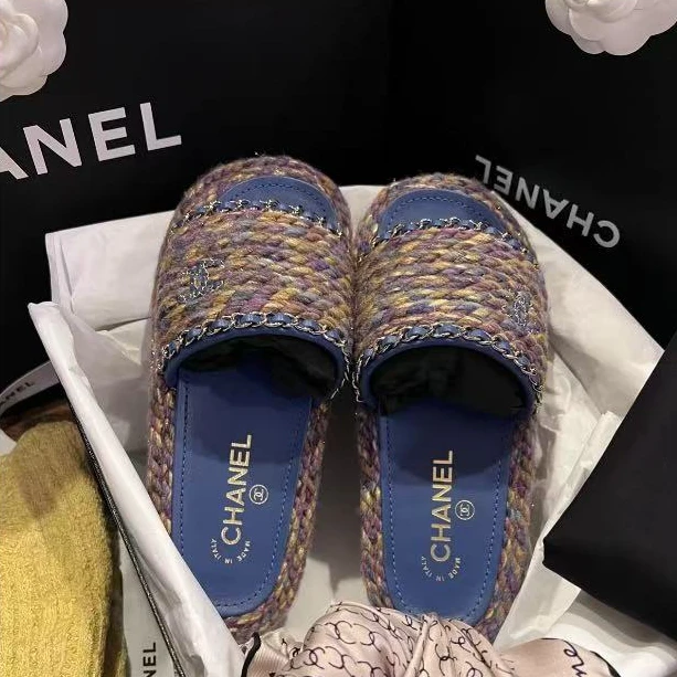 全新未使用 Chanel/香奈儿 毛呢蓝底拖鞋35