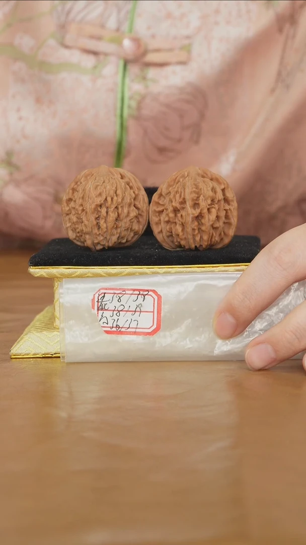 把件文玩核桃一代楼