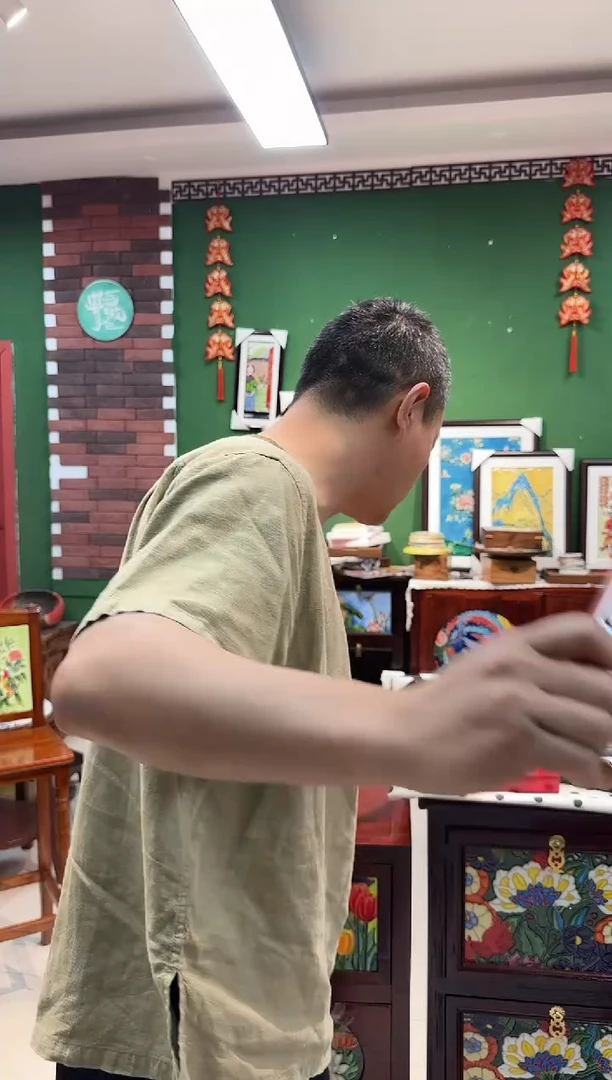 有机玻璃烤漆 一抹官黄 微瑕红盘