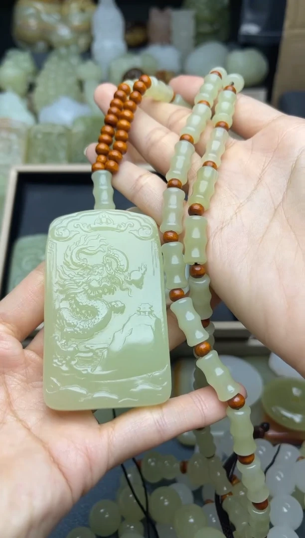 直播间主播推荐好物-