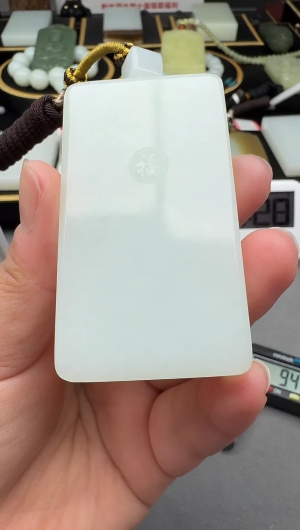 颈饰未镶嵌和田玉4
