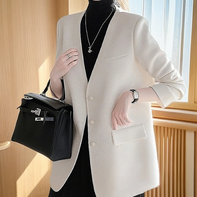时尚气质名媛风白色V领长袖高级感职业西服西装外套女春秋款通勤