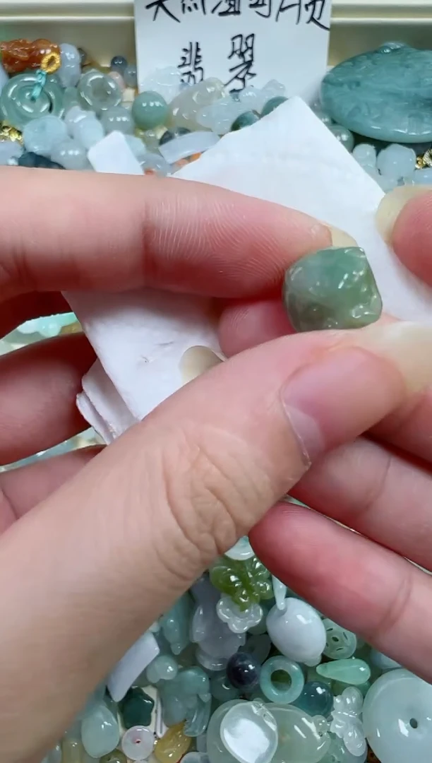 翡翠裸石152号链接，A货翡翠