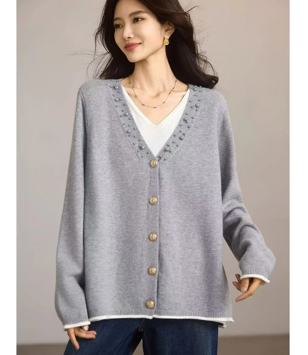 (726)大码女装时髦重工钉珠设计感V领单排扣假两件针织衫秋冬新款