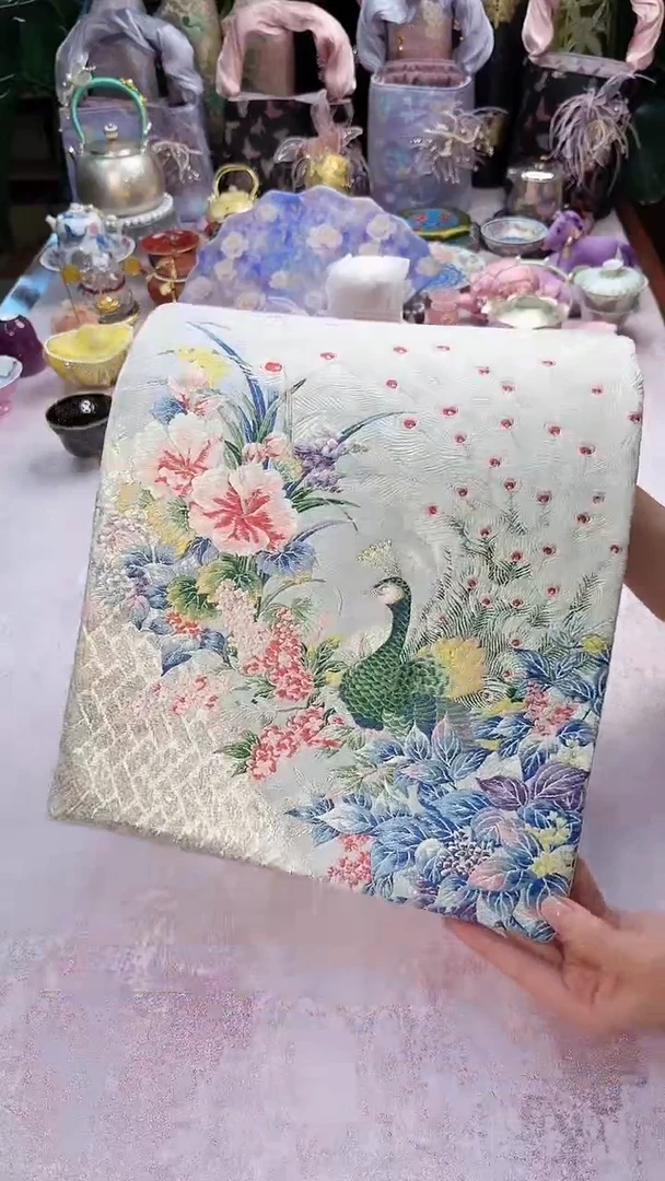 34西镇织孔雀茶席