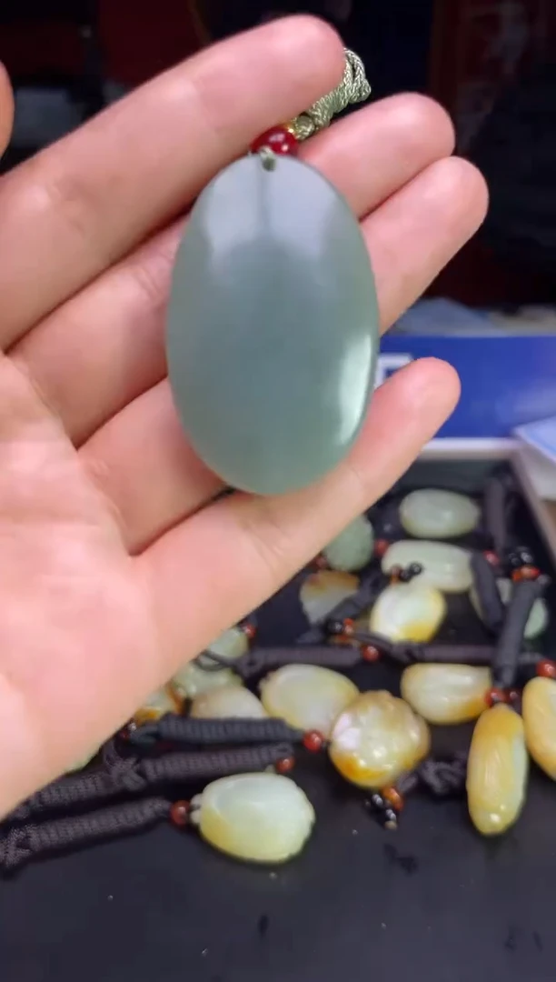 颈饰未镶嵌和田玉123