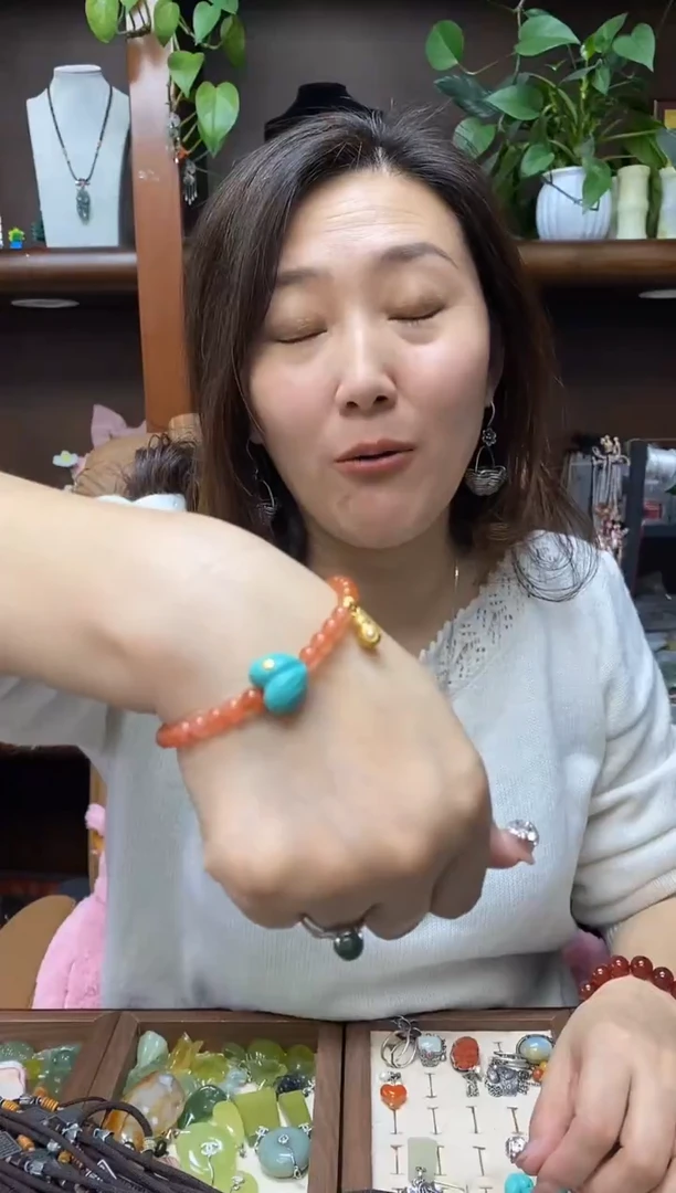 未镶嵌手链玛瑙/玉髓多样性发货其中发一