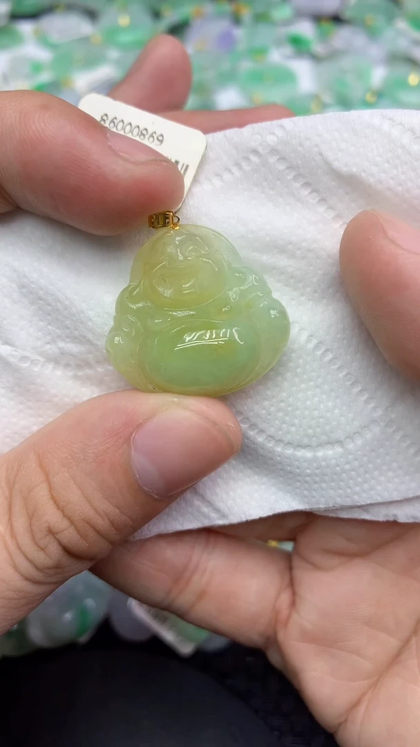翡翠18K金镶嵌颈饰111111111