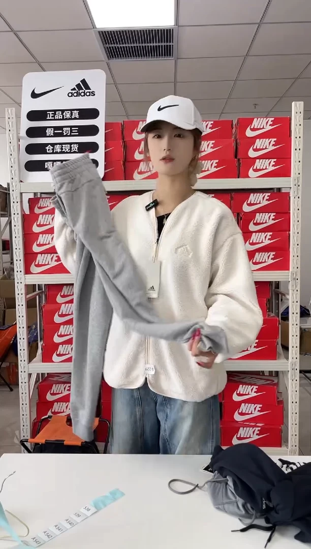 编码173  尺码  m胸围衣长  正品直播间过款