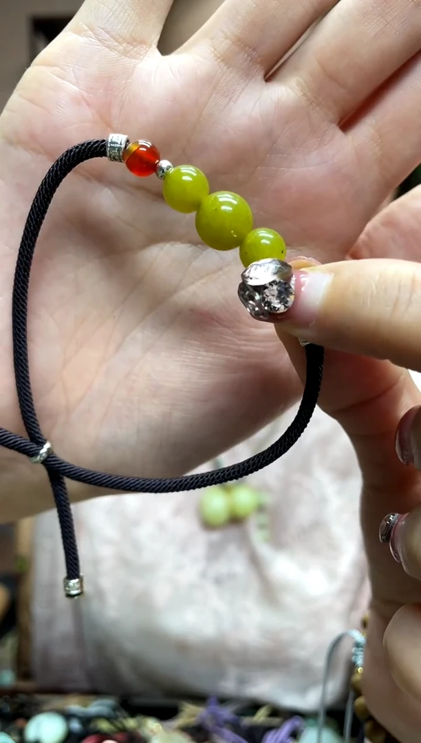岫玉未镶嵌手串多样性发货其中发一