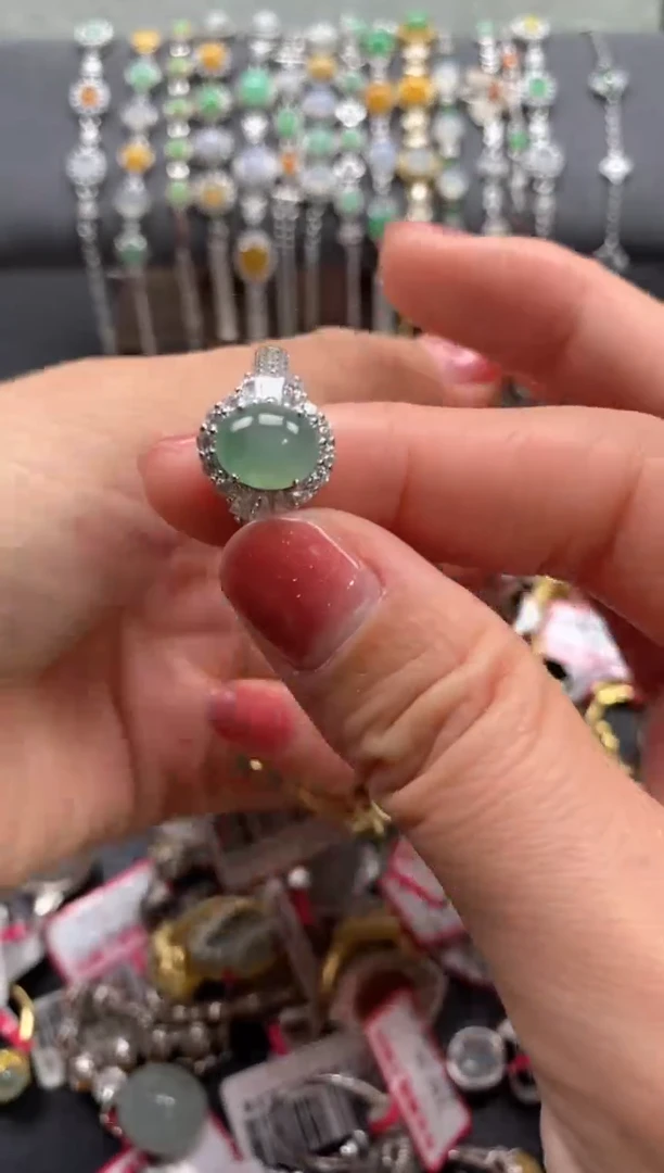 【闪购商品】翡翠戒指银S925镶嵌222222     4