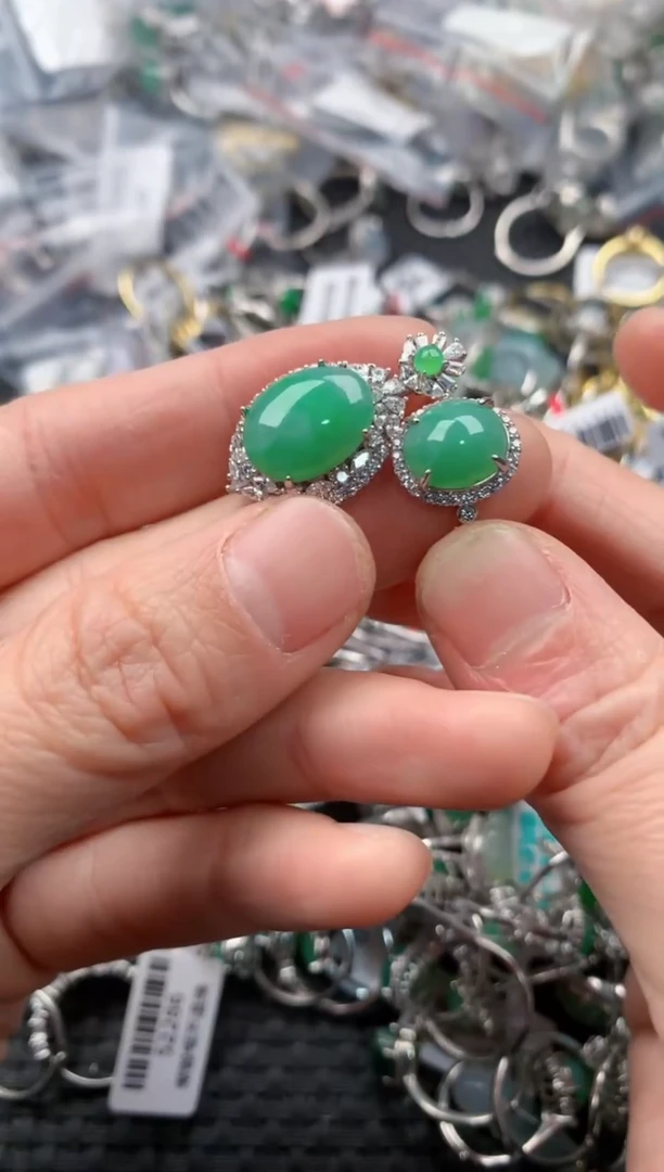 银S925镶嵌戒指翡翠1                         1