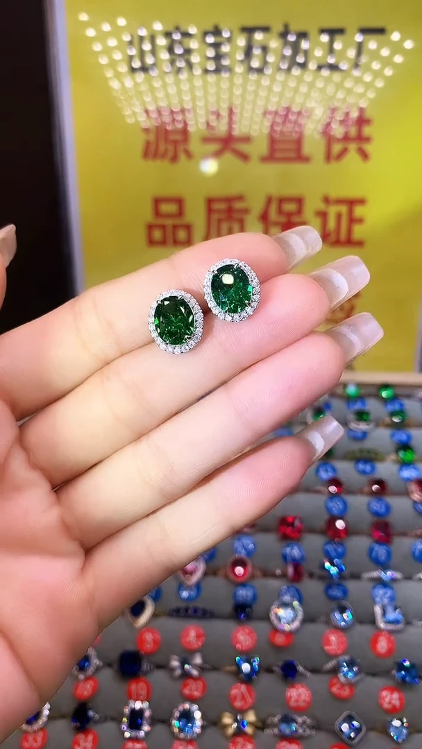 耳饰透辉石银S925镶嵌.......