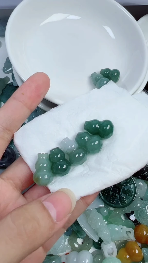 散珠翡翠七***.377号链接,A货翡翠