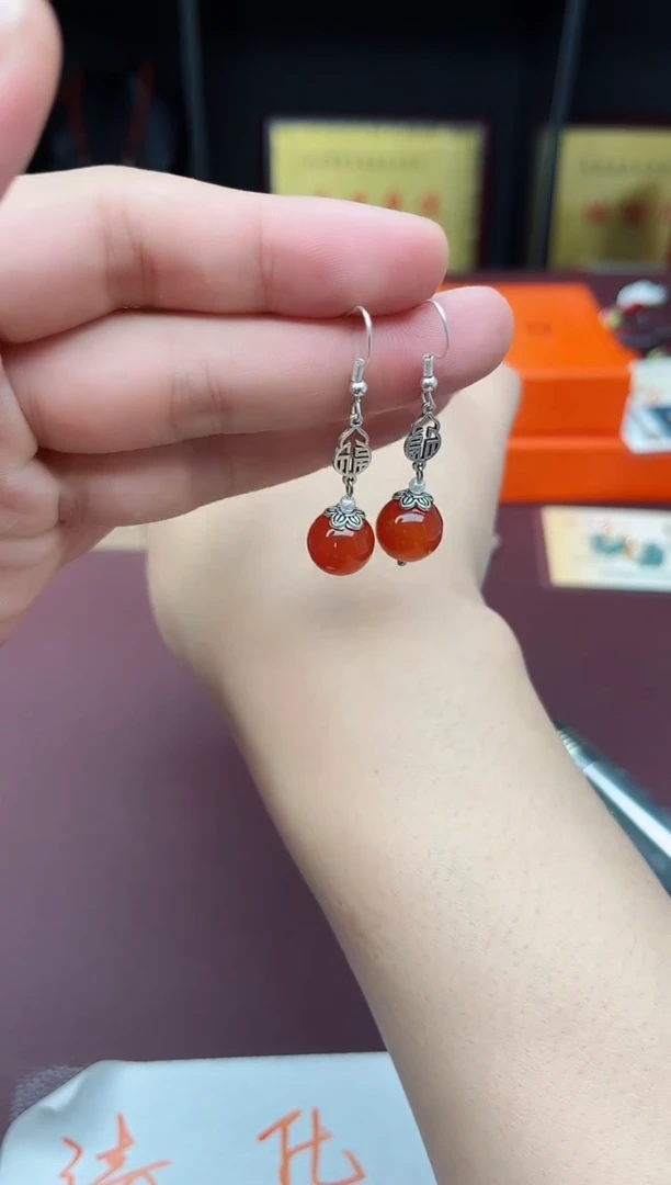 玛瑙/玉髓耳饰银S925镶嵌230000