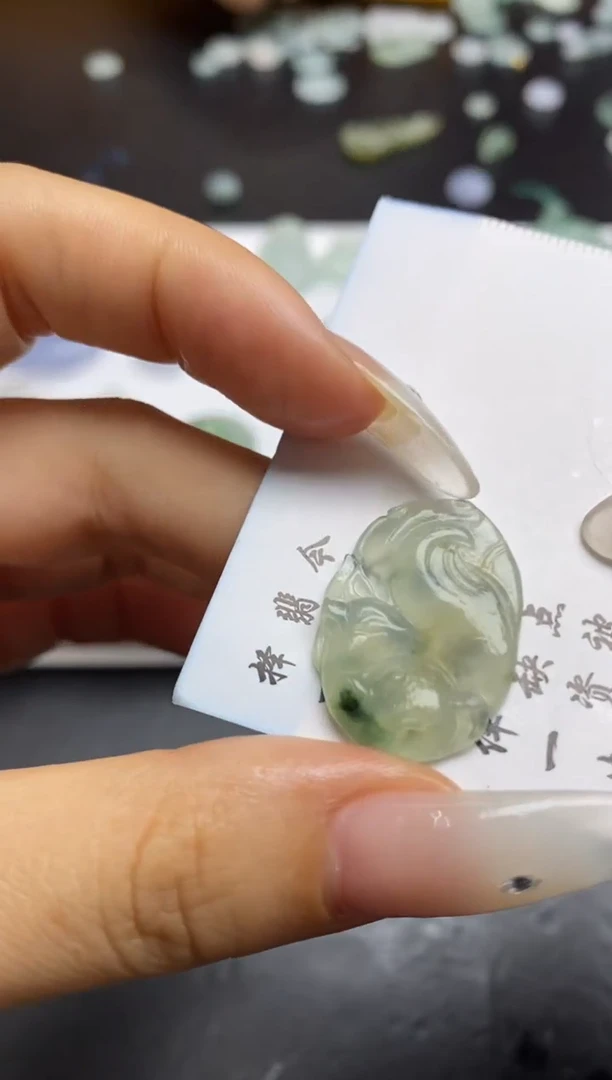 定制翡翠未镶嵌翡翠毛货~