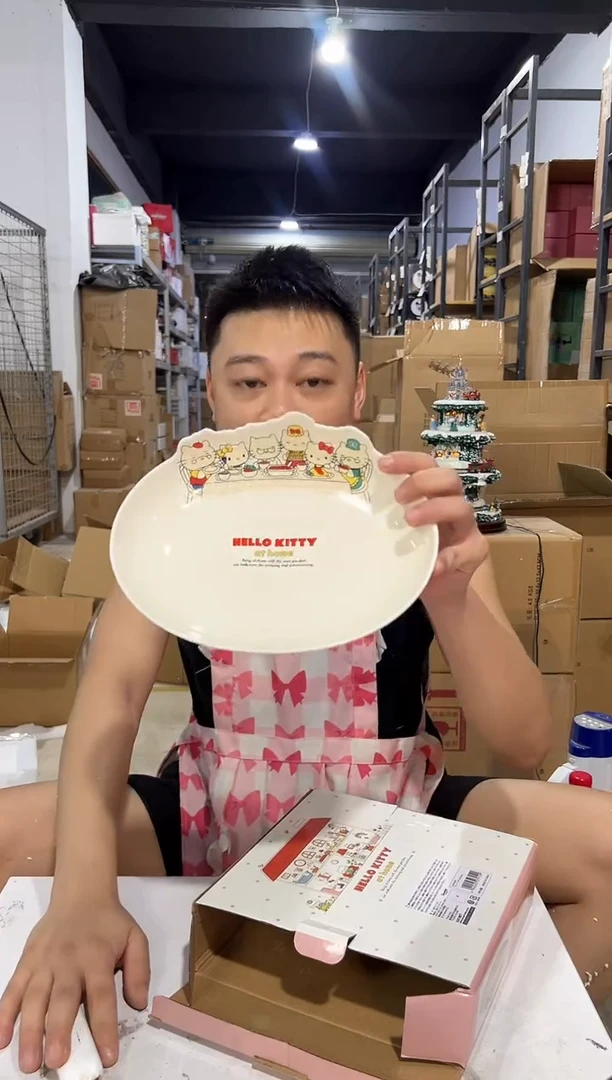 瓷片原盒kt猫一家人合集餐盘