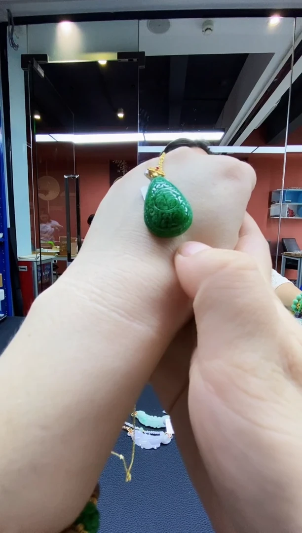 颈饰未镶嵌翡翠翡翠吊坠