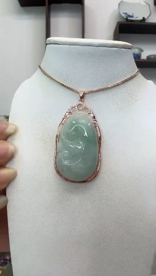 吊坠(赠链)银S925镶嵌翡翠如意玫瑰边
