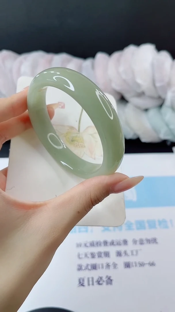 未镶嵌手镯石英质玉多样性发货L203