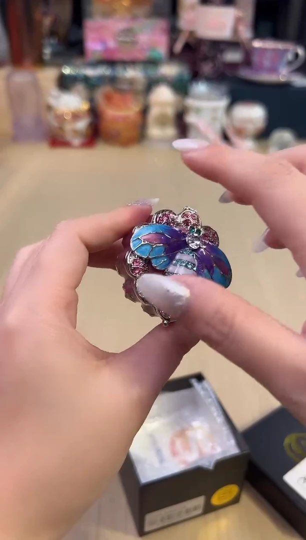 181粉色蜜蜂盒