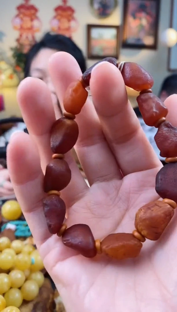 【闪购商品】琥珀手串未镶嵌手串