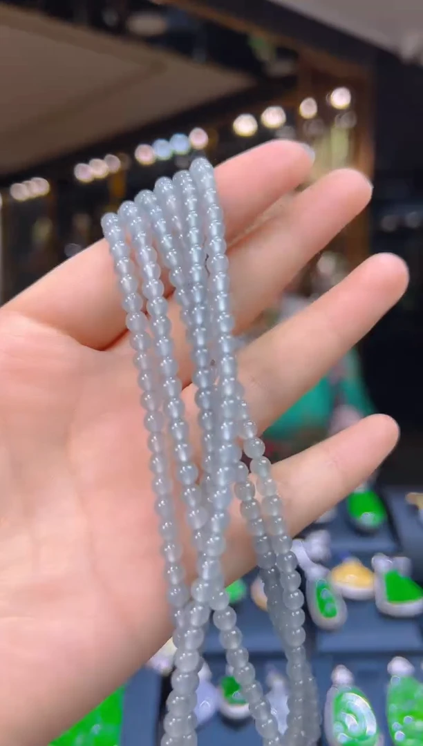 翡翠未镶嵌项链131（多样性发其一）