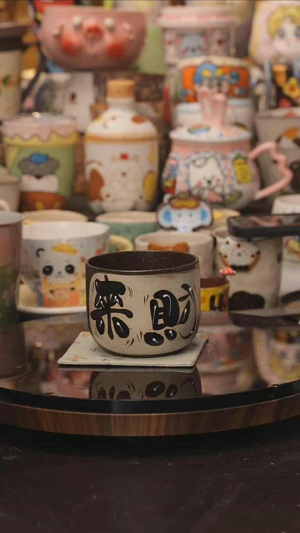景德镇釉下彩绘设计师款式陶瓷