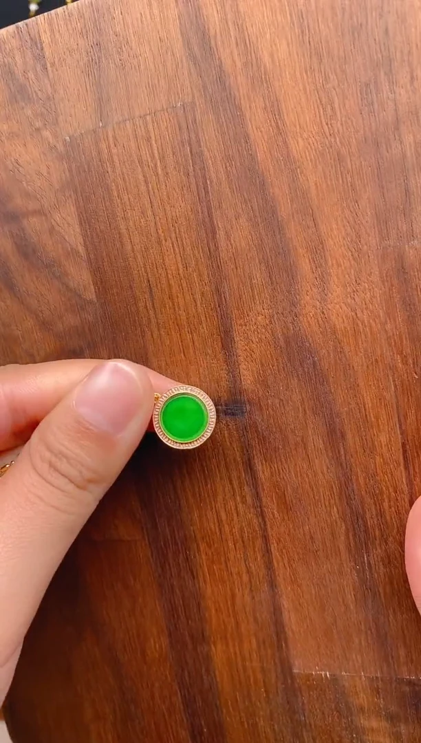 【闪购商品】翡翠吊坠(不含链)银S925镶嵌度母无事牌