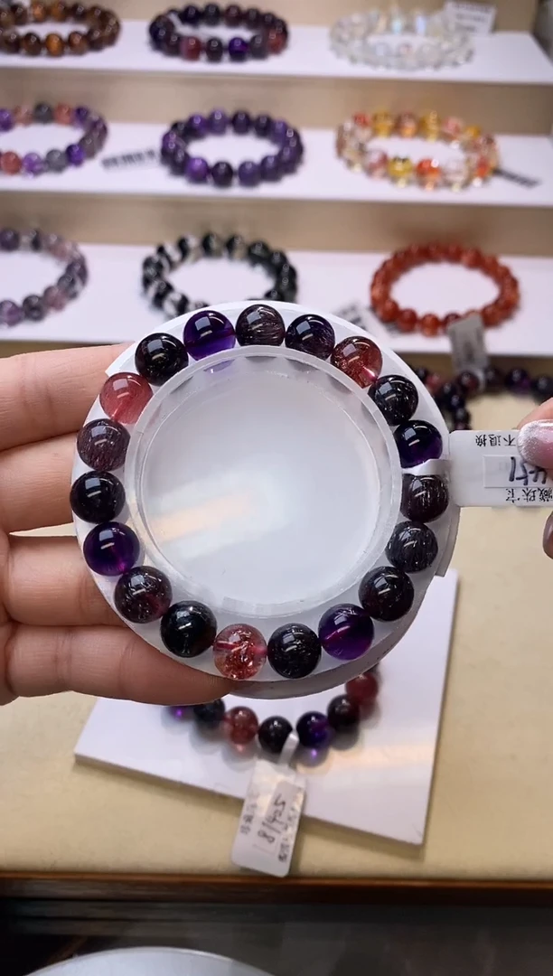 【闪购商品】水晶手链未镶嵌黑加仑超七10m+