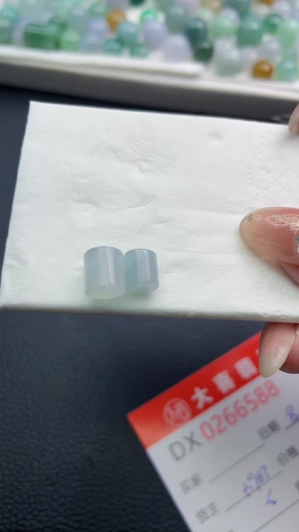 未镶嵌定制翡翠金*灿1