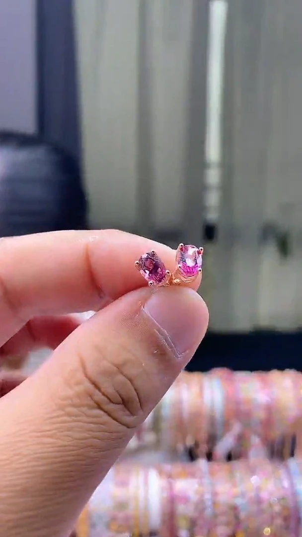 【闪购商品】碧玺耳钉银S925镶嵌15615565665