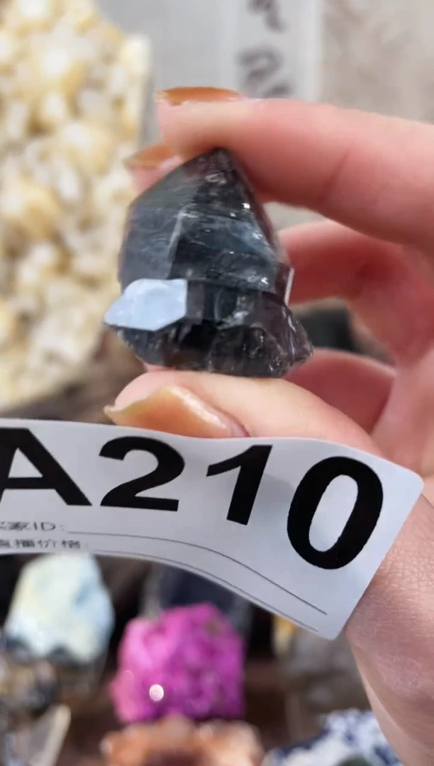 【闪购商品】水晶摆件未镶嵌闪灵 m   210