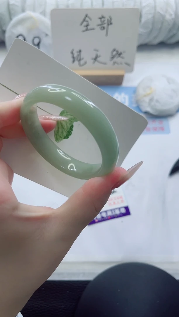 未镶嵌手镯石英质玉多样性发货A172