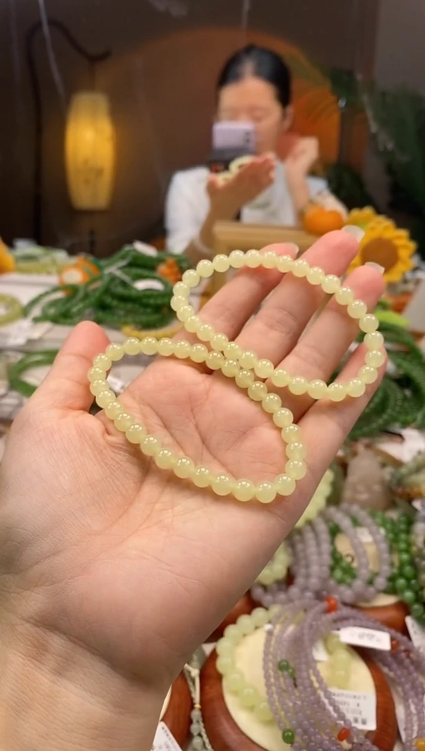 未镶嵌手链和田玉卡6左右黄口手串多样性发一