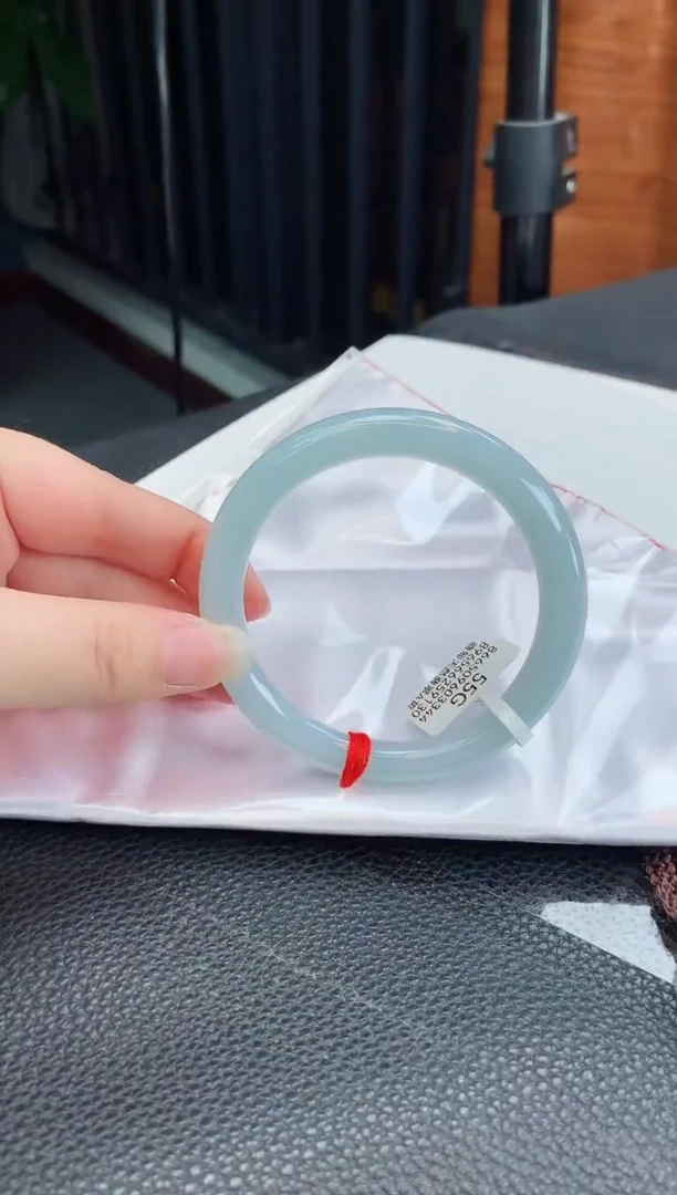 【闪购商品】翡翠手镯未镶嵌缅甸天然翡翠A货手镯