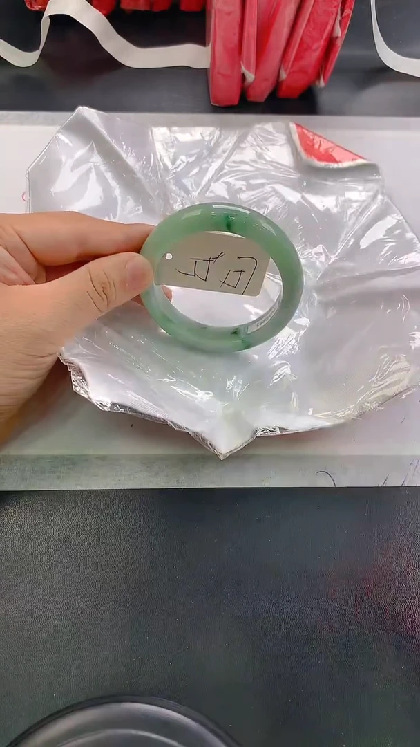未镶嵌手镯翡翠157