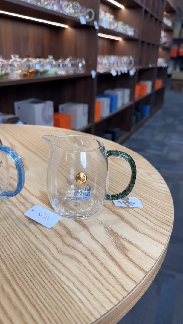 及**乐禾器澄然黑金。。。