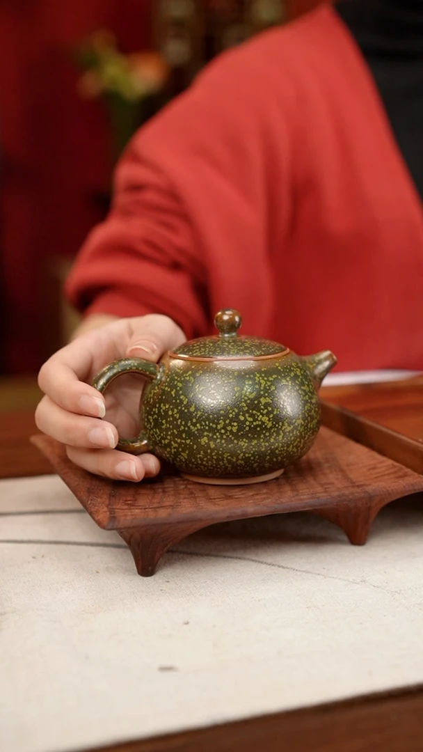 【闪购商品】摆件小师妹-钧瓷-信任
