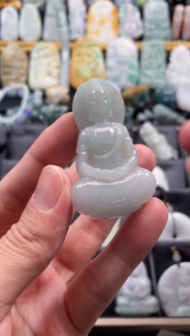 颈饰未镶嵌翡翠?****࿐天然翡翠a货