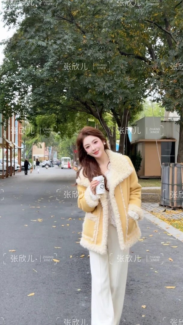 2025年【樱花故事】粉色拼接长款毛毛外套女冬新款加厚时尚