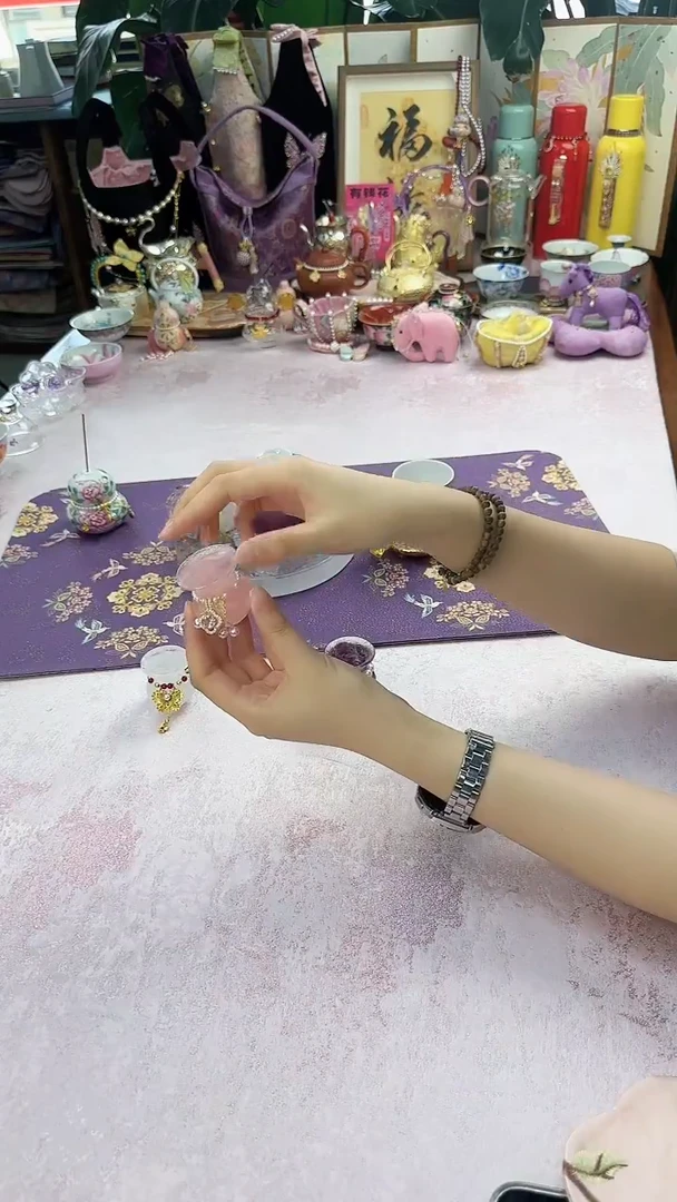 147 心缘堂粉色盖置