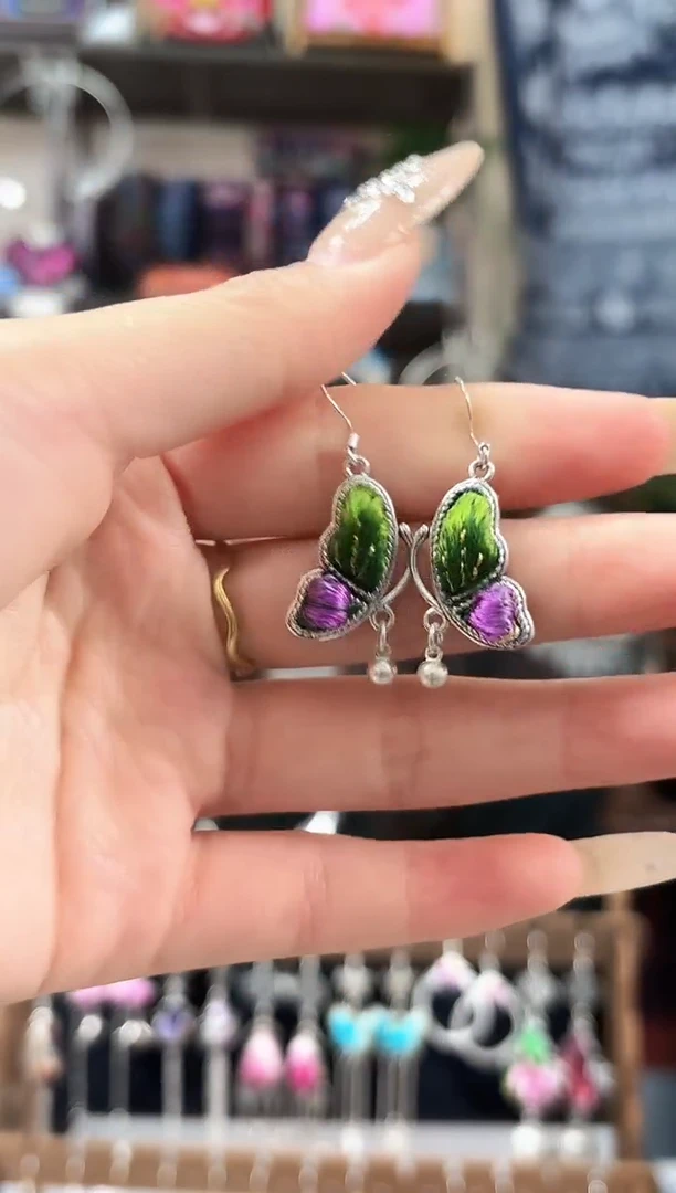 织绣民族风非遗老绣苗银饰品658