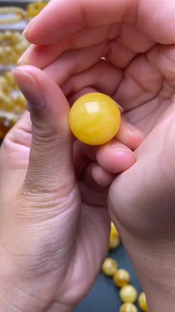 未镶嵌琥珀裸石蜜蜡.5