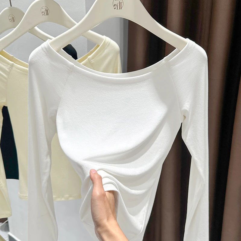 2025秋季爆款洋气外穿长袖T恤上衣女纯欲风白色一字领露肩打底衫