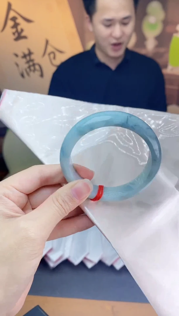 未镶嵌手镯翡翠天然缅甸A货翡翠手镯