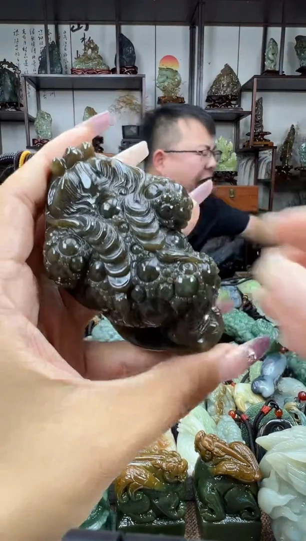 未镶嵌和田玉把件1