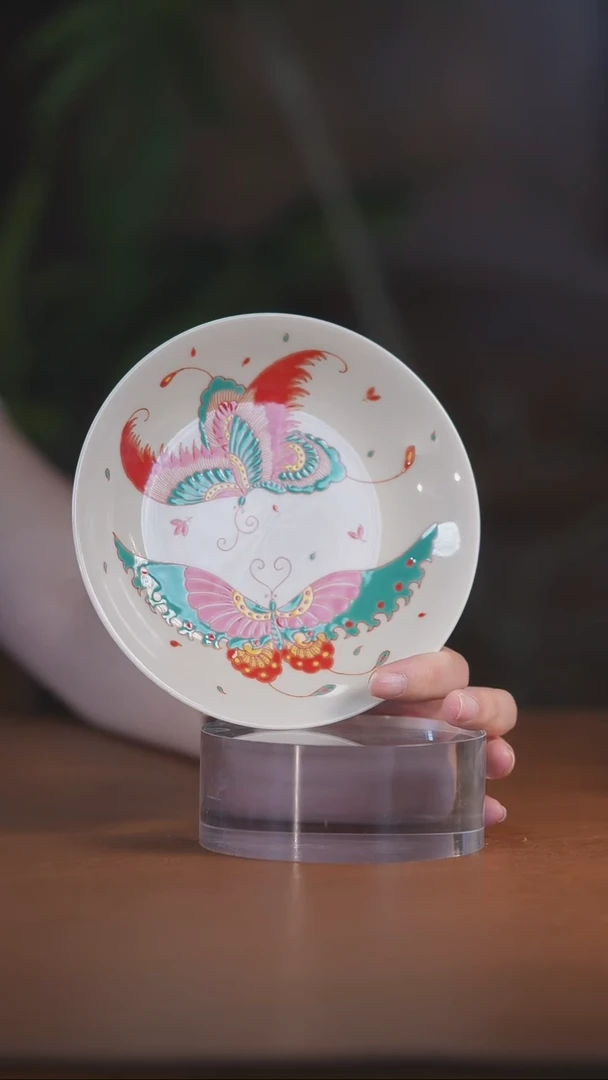 红绿彩蝴蝶壶承